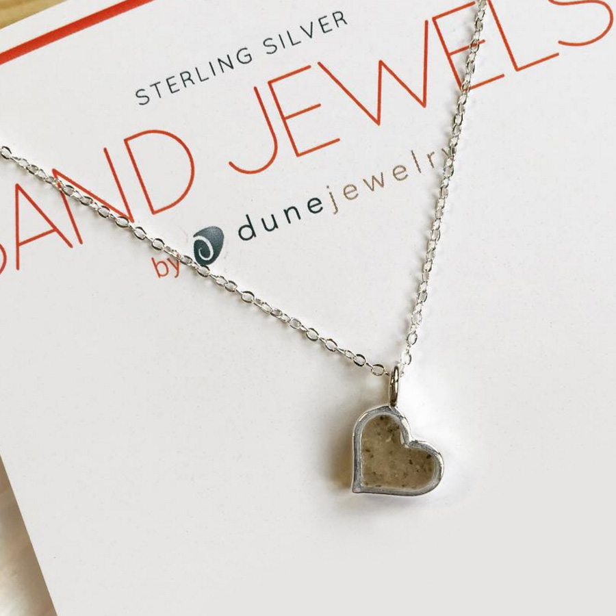 heart sand jewel necklace