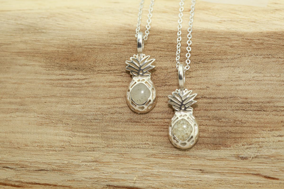 Delicate necklaces 