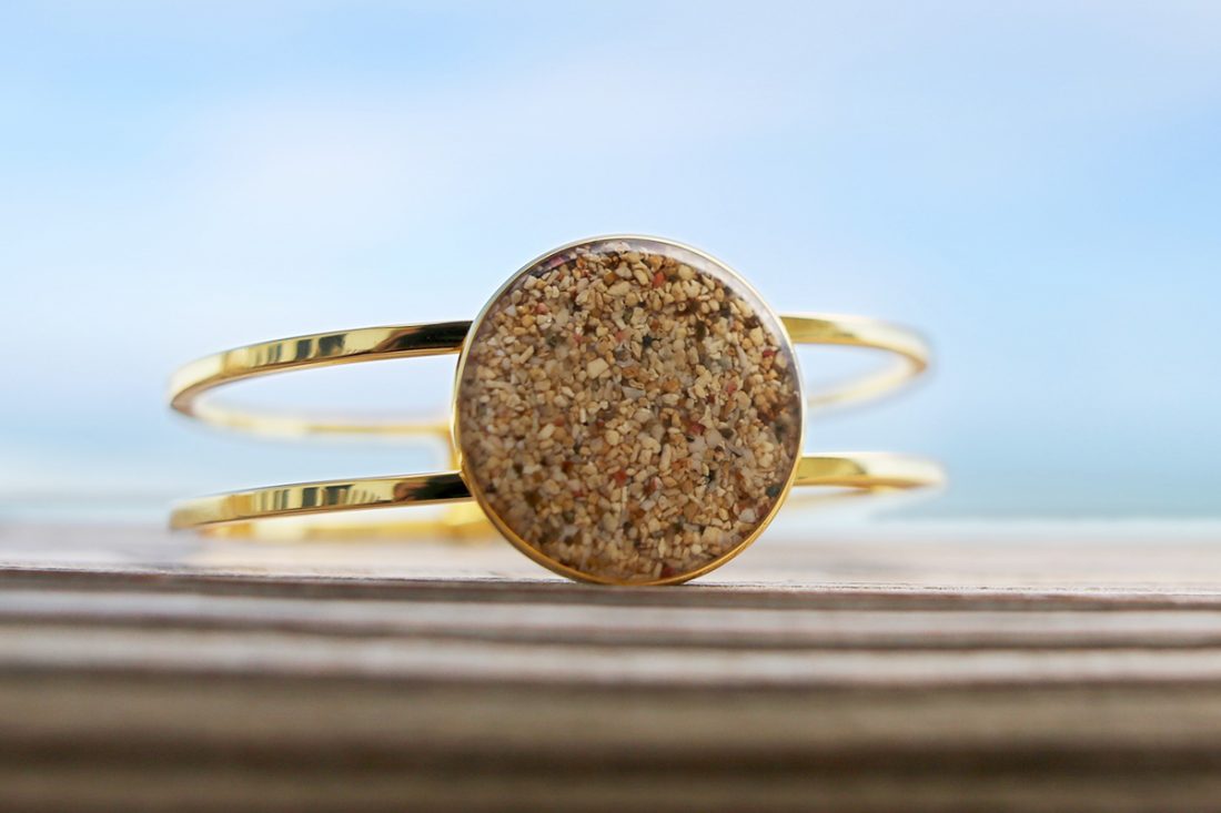 famous beaches marina bracelet