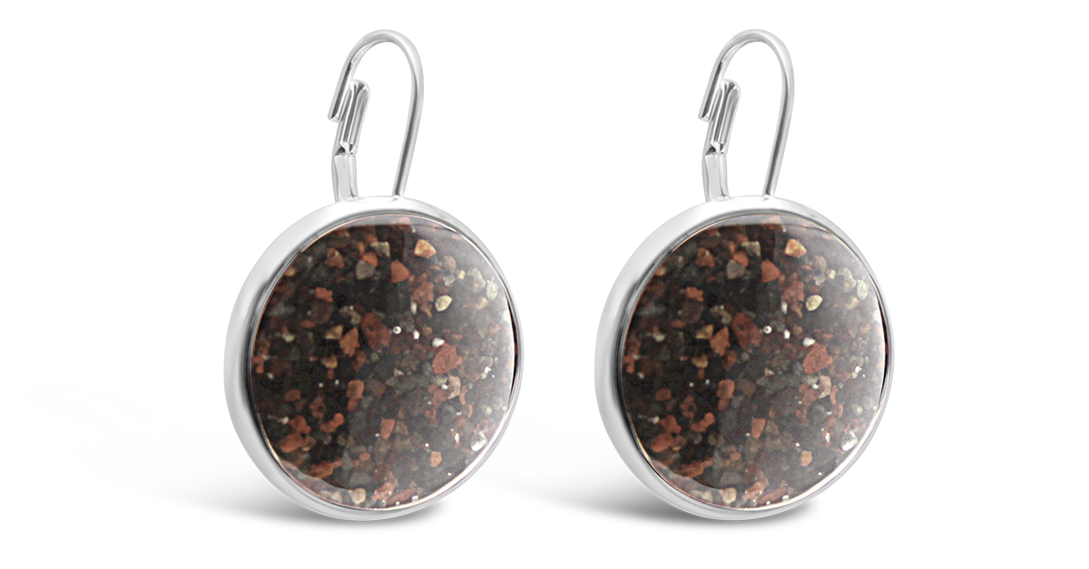 Perfect Pieces for the Winter Season Marina Necklace