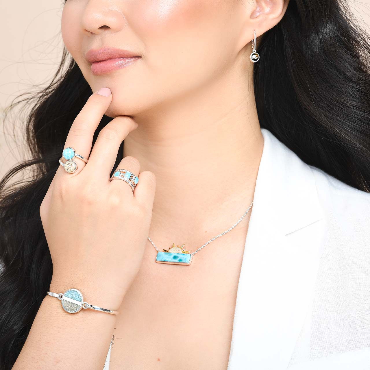 Sand Jewel Leverback Earrings - Round