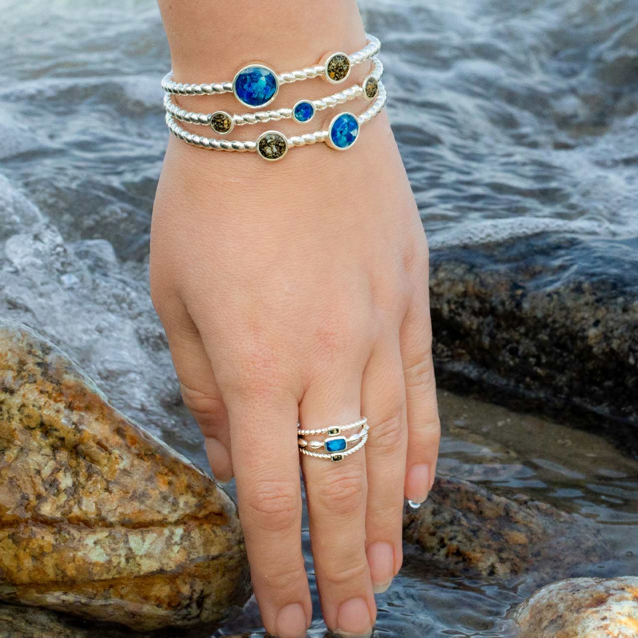 Dune Jewelry x 4ocean - Rope Seven Sand Cuff - Bali