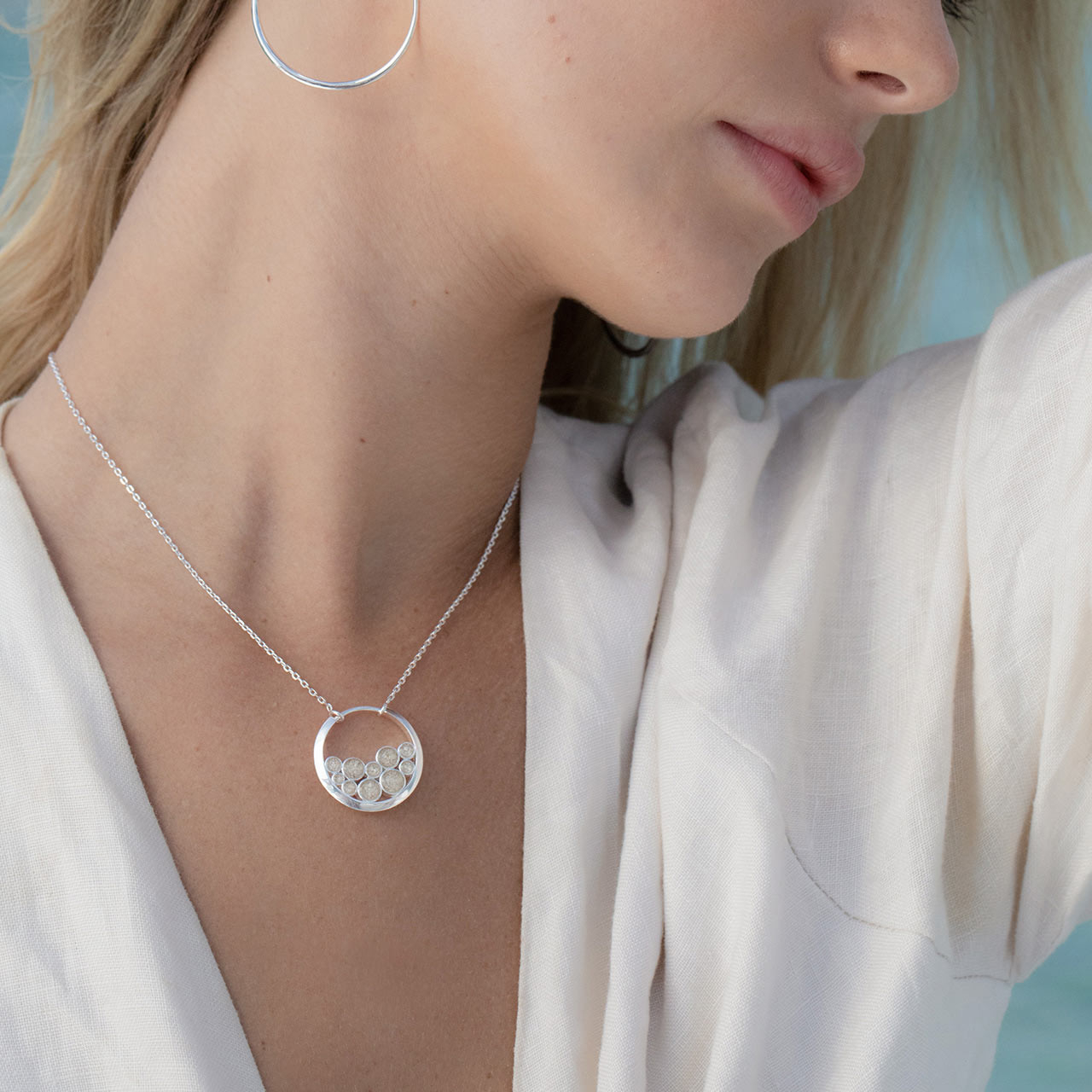 Bubbles Necklace - One Element