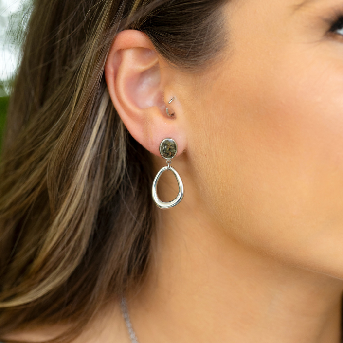 &earth - Mother Earth Earrings - Silver