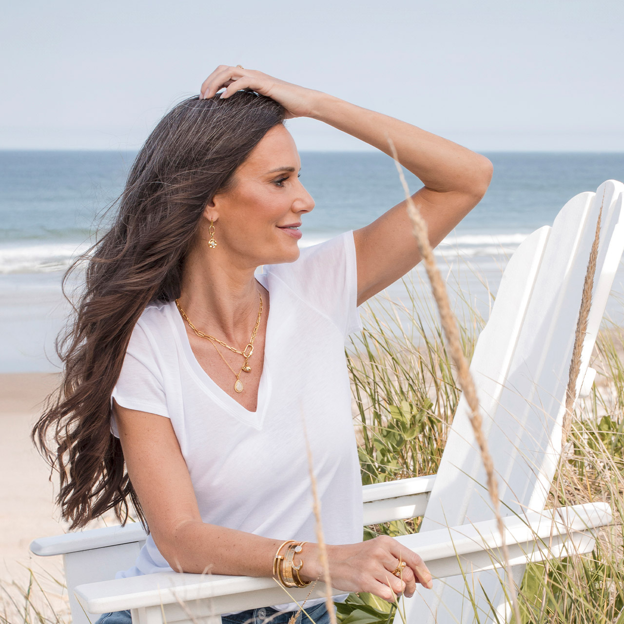 Sleek 14k gold vermeil carabiner clasp and paperclip chain necklace perfect for minimalistic and elegant outfits. Wardrobe essential.