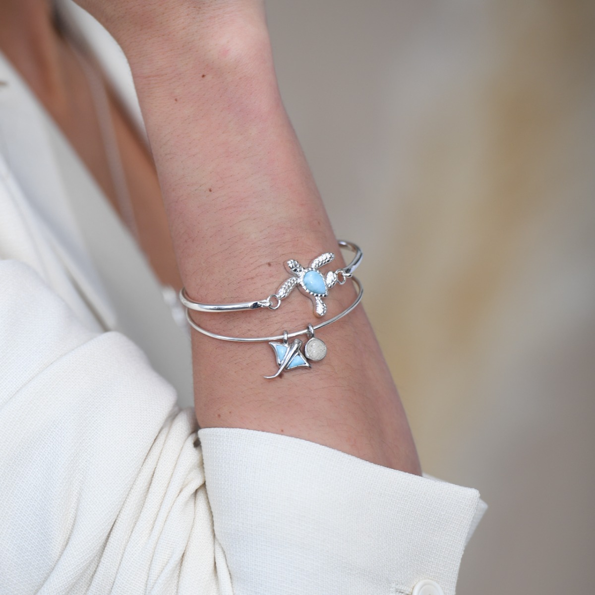 Stingray Bangle Larimar